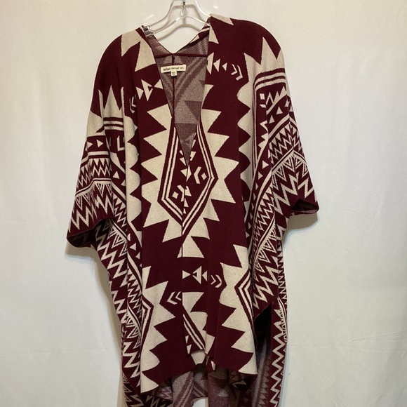 INDIGO THREAD CO NWOT HEAVYWEIGHT OPEN PONCHO - Picture 5 of 11